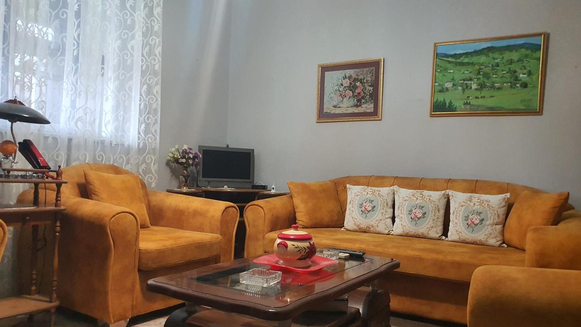 Apartament The General's