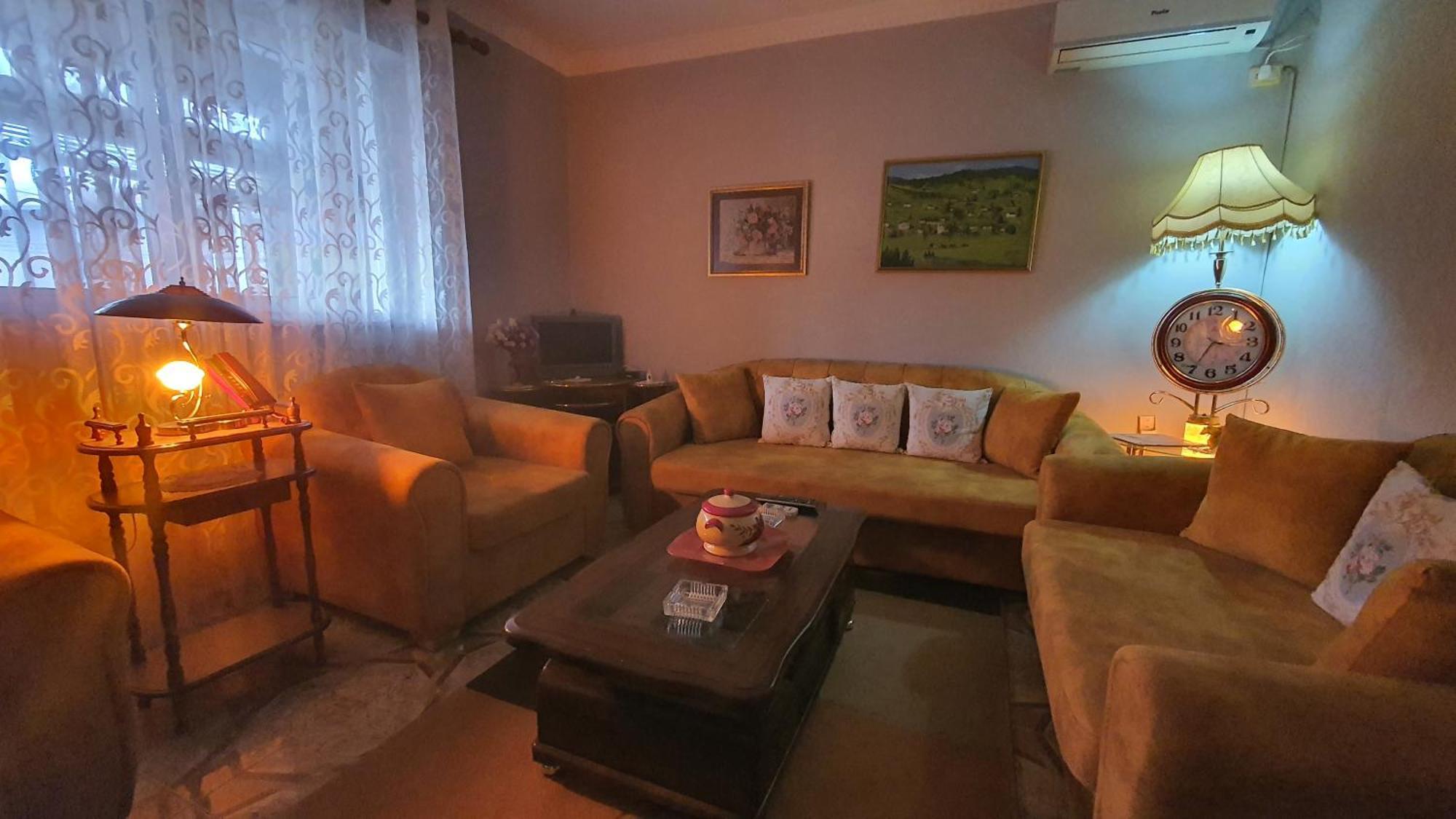 Apartament The General's *